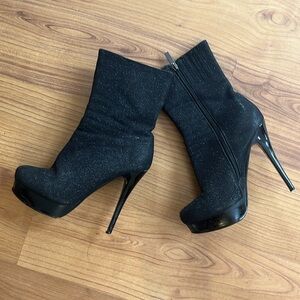 Sparkly black high heel cat woman goth 7 boots